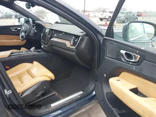 2022 Volvo XC60 Inscription with VIN YV4L12RL9N1086152, listed as a IAAI auction lot 41691323 with 35,055 mi miles and . Bid and sale history available at DreamBid. Image 5.