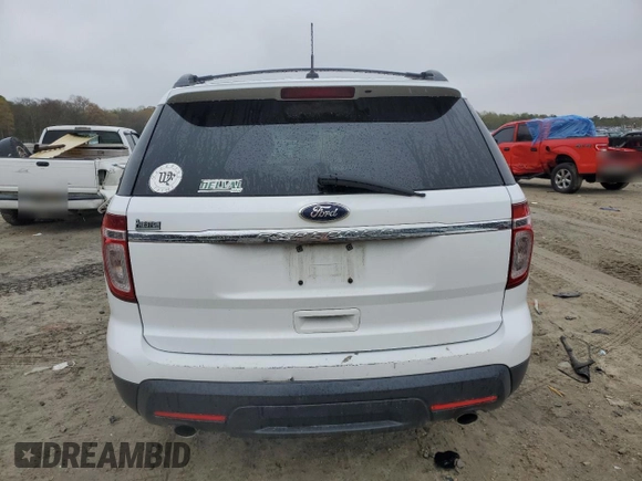 2015 Ford Explorer with VIN 1FM5K7B82FGC22384, listed as a Copart auction lot 52562705 with 203,450 mi miles and Salvage Title. Bid and sale history available at DreamBid. Image 6.