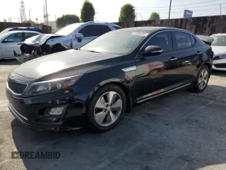 2014 Kia Optima EX z VIN KNAGN4AD8E5072757, wystawiony jako Copart lot #61809595 z przebiegiem 174 357 mil mil oraz Szkoda całkowita • Salvage title. Historia ofert i sprzedaży dostępna na DreamBid. Obrazek 1.