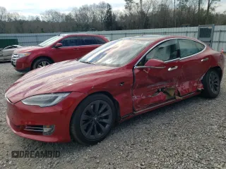 2020 Tesla Model S Long Range with VIN 5YJSA1E26LF353676, listed as a Copart auction lot 46467155 with 57,189 mi miles and Salvage Title. Bid and sale history available at carsss.com. Image 1.