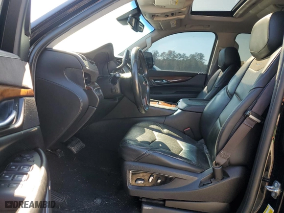 2015 Cadillac Escalade Luxury with VIN 1GYS3MKJ5FR642385, listed as a Copart auction lot 45521175 with 194,448 mi miles and Clean Title. Bid and sale history available at carsss.com. Image 7.