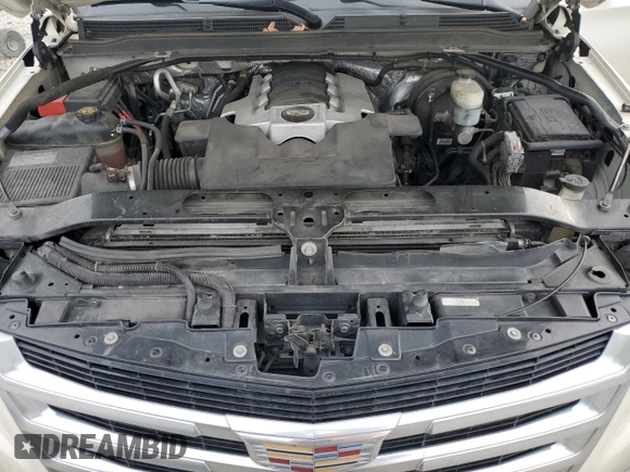 2015 Cadillac Escalade Premium z VIN 1GYS4NKJ0FR729503, wystawiony jako Copart lot #81508723 z przebiegiem 140 965 mil mil oraz Szkoda całkowita • Salvage title. Historia ofert i sprzedaży dostępna na DreamBid. Obrazek 12.