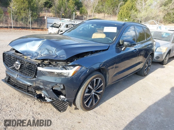 2023 Volvo XC60 z VIN YV4L12DX3P1278289, wystawiony jako IAAI lot #41889608 z przebiegiem 27 191 mil mil oraz . Historia ofert i sprzedaży dostępna na DreamBid. Obrazek 17.