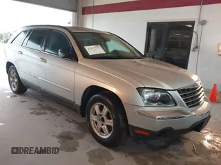 2005 Chrysler Pacifica Touring z VIN 2C4GM68405R348620, wystawiony jako IAAI lot #42275779 z przebiegiem 187 753 mil mil oraz . Historia ofert i sprzedaży dostępna na DreamBid. Obrazek 1.