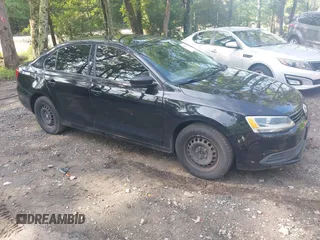 2014 Volkswagen Jetta S with VIN 3VW2K7AJ5EM386211, listed as a IAAI auction lot 42853767 with 124,990 mi miles and . Bid and sale history available at DreamBid. Image 1.