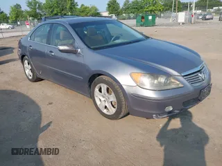 2006 Acura RL z VIN JH4KB16516C008190, wystawiony jako IAAI lot #42433002 z przebiegiem 216 426 mil mil oraz . Historia ofert i sprzedaży dostępna na DreamBid. Obrazek 1.