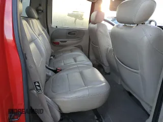 2003 Ford F-150 XLT with VIN 1FTRW08L23KB71801, listed as a Copart auction lot 47212895 with 170,028 mi miles and Salvage Title. Bid and sale history available at carsss.com. Image 10.