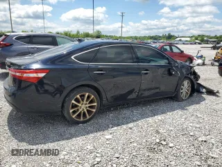 2013 Toyota Avalon XLE z VIN 4T1BK1EB0DU038907, wystawiony jako Copart lot #55498125 z przebiegiem 126 142 mil mil oraz Szkoda całkowita • Salvage title. Historia ofert i sprzedaży dostępna na DreamBid. Obrazek 3.