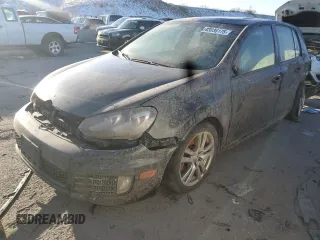 2011 Volkswagen GTI z VIN WVWGV7AJ0BW330222, wystawiony jako Copart lot #43036175 z przebiegiem 120 771 mil mil oraz Szkoda całkowita • Salvage title. Historia ofert i sprzedaży dostępna na DreamBid. Obrazek 1.