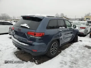 2021 Jeep Grand Cherokee Trailhawk with VIN 1C4RJFLG5MC616104, listed as a Copart auction lot 84528644 with 0 mi miles and Salvage Title. Bid and sale history available at carsss.com. Image 3.