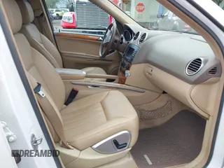 2008 Mercedes-Benz M 350 with VIN 4JGBB86E38A312481, listed as a IAAI auction lot 41605279 with 112,896 mi miles and . Bid and sale history available at DreamBid. Image 5.