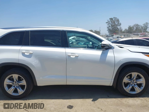 2016 Toyota Highlander Limited with VIN 5TDDKRFH8GS329274, listed as a IAAI auction lot 42551665 with 93,293 mi miles and . Bid and sale history available at DreamBid. Image 14.
