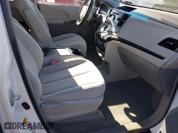 2014 Toyota Sienna LE AAS with VIN 5TDKK3DC6ES489789, listed as a IAAI auction lot 41899933 with 81,090 mi miles and . Bid and sale history available at DreamBid. Image 5.