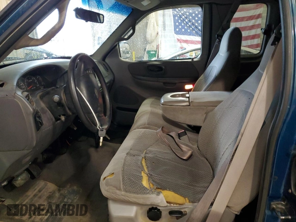 2000 Ford F-150 XL with VIN 1FTRX18L1YKA16800, listed as a Copart auction lot 47552415 with 261,812 mi miles and Clean Title. Bid and sale history available at carsss.com. Image 7.