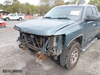 2011 Chevrolet Silverado 1500 LS with VIN 1GCRCREA2BZ440126, listed as a IAAI auction lot 41887338 with NaN miles. Bid and sale history available at carsss.com. Image 6.