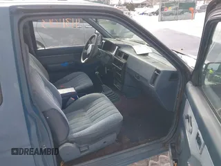 1993 Nissan Hardbody z VIN 1N6HD16S9PC395940, wystawiony jako IAAI lot #41311013 z przebiegiem 170 001 mil mil oraz . Historia ofert i sprzedaży dostępna na DreamBid. Obrazek 5.