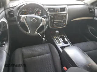 2017 Nissan Altima SV z VIN 1N4AL3AP0HC283833, wystawiony jako Copart lot #57119045 z przebiegiem 150 979 mil mil oraz Szkoda całkowita • Salvage title. Historia ofert i sprzedaży dostępna na DreamBid. Obrazek 8.