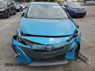 2017 Toyota Prius Plus z VIN JTDKARFP6H3011335, wystawiony jako Copart lot #54953405 z przebiegiem 68 502 mil mil oraz Szkoda całkowita • Salvage title. Historia ofert i sprzedaży dostępna na DreamBid. Obrazek 5.