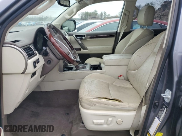 2015 Lexus GX 460 z VIN JTJBM7FX2F5108476, wystawiony jako Copart lot #42321095 z przebiegiem 140 874 mil mil oraz Szkody całkowita. Historia ofert i sprzedaży dostępna na DreamBid. Obrazek 7.