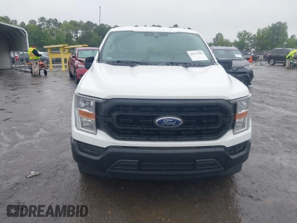 2022 Ford F-150 XL z VIN 1FTEX1CB9NKD99071, wystawiony jako IAAI lot #42377595 z przebiegiem 144 759 mil mil oraz . Historia ofert i sprzedaży dostępna na DreamBid. Obrazek 12.