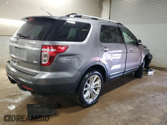 2014 Ford Explorer XLT with VIN 1FM5K8D89EGA63428, listed as a Copart auction lot 52365995 with 176,663 mi miles and Salvage Title. Bid and sale history available at carsss.com. Image 3.