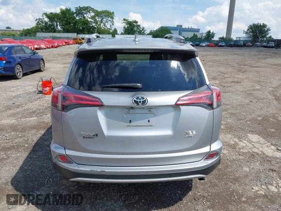 2016 Toyota RAV4 XLE with VIN 2T3RFREV1GW425957, listed as a IAAI auction lot 42648437 with 58,654 mi miles and . Bid and sale history available at DreamBid. Image 17.