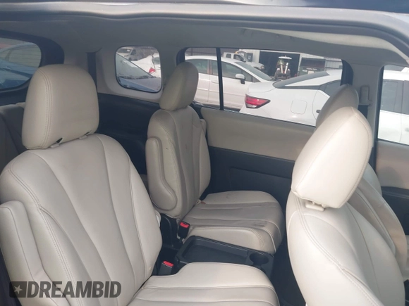 2012 Mazda 5 Sport with VIN JM1CW2BL6C0134921, listed as a IAAI auction lot 42290476 with 128,490 mi miles and . Bid and sale history available at DreamBid. Image 8.
