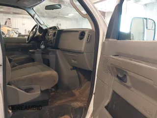2014 Ford Econoline Passenger XL с VIN 1FBSS3BL8EDB04056, выставлен на аукционе IAAI как лот 42081622 с пробегом 221 749 миль миль и . История ставок и продаж доступна на DreamBid. Изображение 5.