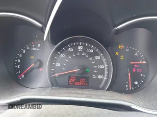 2014 Kia Sorento LX with VIN 5XYKTCA69EG496907, listed as a IAAI auction lot 41789120 with 166,644 mi miles and . Bid and sale history available at carsss.com. Image 7.