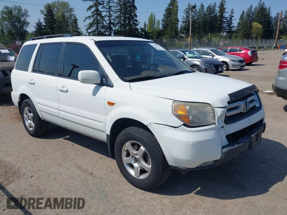 2008 Honda Pilot EX-L with VIN 5FNYF18568B025960, listed as a IAAI auction lot 42100571 with 206,437 mi miles. Bid and sale history available at carsss.com. Image 1.