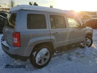 2015 Jeep Patriot Latitude with VIN 1C4NJPFB6FD377681, listed as a Copart auction lot 87102424 with Not Provided miles and Salvage Title. Bid and sale history available at DreamBid. Image 3.