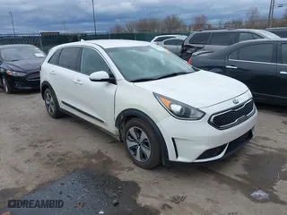 2017 Kia Niro LX with VIN KNDCB3LC0H5060051, listed as a IAAI auction lot 42032087 with 167,854 mi miles. Bid and sale history available at carsss.com. Image 1.