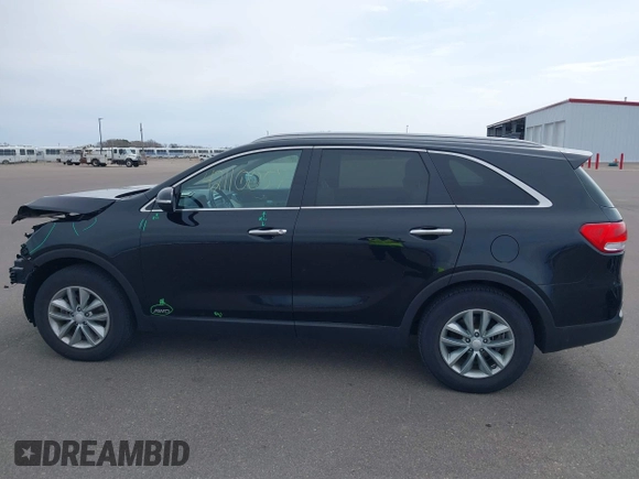 2017 Kia Sorento LX с VIN 5XYPGDA32HG203519, выставлен на аукционе IAAI как лот 42110057 с пробегом 80 102 миль миль и . История ставок и продаж доступна на DreamBid. Изображение 15.