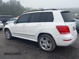 2015 Mercedes-Benz GLK 350 with VIN WDCGG8JB4FG416006, listed as a IAAI auction lot 42179838 with 130,012 mi miles and . Bid and sale history available at DreamBid. Image 14.
