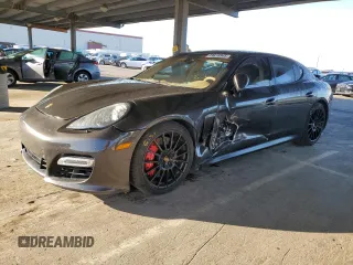 2013 Porsche Panamera GTS z VIN WP0AF2A72DL076012, wystawiony jako Copart lot #49616945 z przebiegiem 112 448 mil mil oraz Szkoda całkowita • Salvage title. Historia ofert i sprzedaży dostępna na DreamBid. Obrazek 1.