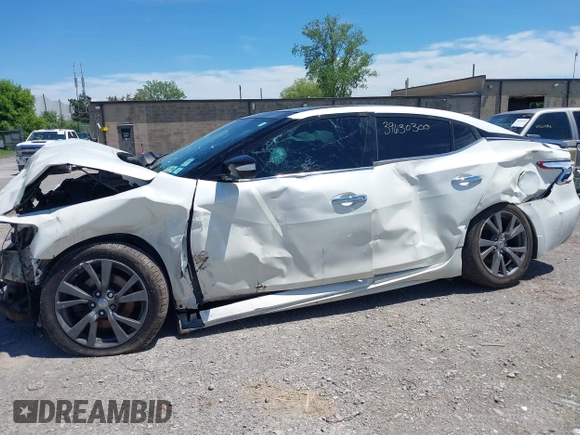 2017 Nissan Maxima S with VIN 1N4AA6AP6HC441664, listed as a IAAI auction lot 39630300 with 80,963 mi miles and . Bid and sale history available at DreamBid. Image 15.