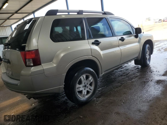 2008 Mitsubishi Endeavor LS with VIN 4A4MM21S78E013451, listed as a Copart auction lot 46529105 with 131,237 mi miles and Clean title. Bid and sale history available at DreamBid. Image 3.