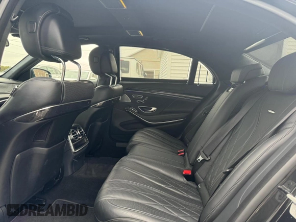 2016 Mercedes-Benz S-Class AMG S 63 with VIN WDDUG7JB6GA243201, listed as a Copart auction lot 86297544 with 88,290 mi miles and Clean Title. Bid and sale history available at carsss.com. Image 9.