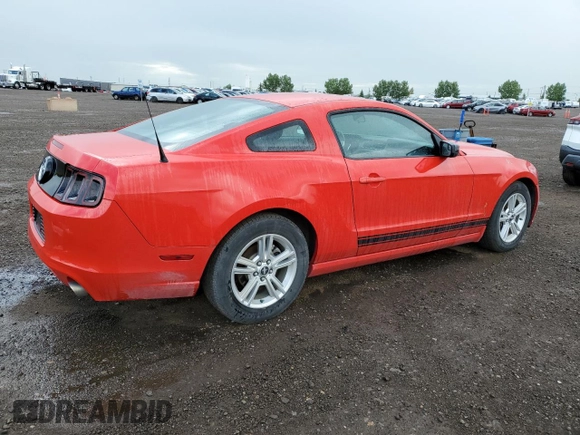 2014 Ford Mustang V6 z VIN 1ZVBP8AM4E5312513, wystawiony jako Copart lot #64463685 z przebiegiem 106 892 mil mil oraz Szkoda całkowita • Salvage title. Historia ofert i sprzedaży dostępna na DreamBid. Obrazek 3.