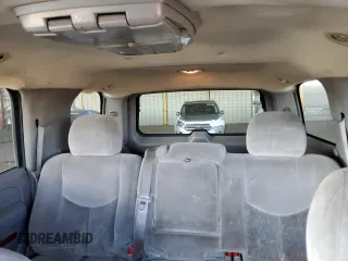 2006 Chevrolet Tahoe LS with VIN 1GNEC13V56R157805, listed as a Copart auction lot 42767595 with 356,062 mi miles and Salvage Title. Bid and sale history available at carsss.com. Image 10.