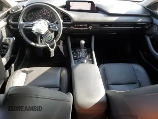 2019 Mazda 3 Premium with VIN JM1BPBEM7K1132679, listed as a Copart auction lot 62486334 with 26,919 mi miles and Salvage Title. Bid and sale history available at DreamBid. Image 8.