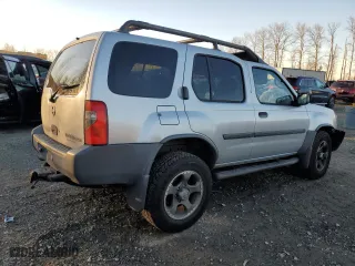 2002 Nissan Xterra SE SC with VIN 5N1MD28Y62C589855, listed as a Copart auction lot 43076575 with 200,216 mi miles and Salvage Title. Bid and sale history available at carsss.com. Image 3.