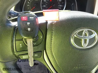 2014 Toyota RAV4 LE with VIN JTMZFREVXED029505, listed as a IAAI auction lot 40916384 with 142,408 mi miles. Bid and sale history available at carsss.com. Image 11.