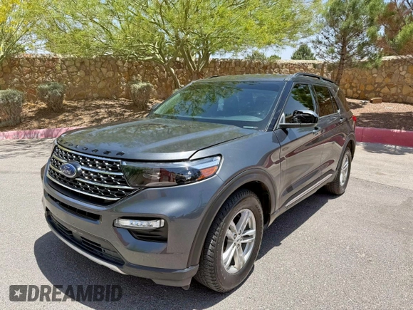 2020 Ford Explorer XLT z VIN 1FMSK8DH5LGB74302, wystawiony jako Copart lot #58030415 z przebiegiem 127 161 mil mil oraz Szkoda całkowita • Salvage title. Historia ofert i sprzedaży dostępna na DreamBid. Obrazek 2.