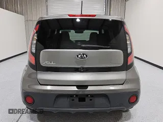 2019 Kia Soul with VIN KNDJN2A21K7690384, listed as a Copart auction lot 52877495 with 103,272 mi miles and Clean Title. Bid and sale history available at DreamBid. Image 6.