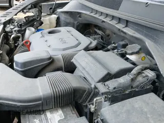 2019 Kia Sorento LX with VIN 5XYPG4A38KG443486, listed as a IAAI auction lot 42605606 with 107,505 mi miles and . Bid and sale history available at DreamBid. Image 19.