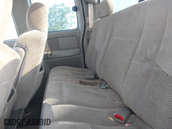 2003 Chevrolet Silverado 1500 LT with VIN 2GCEK19T331174124, listed as a IAAI auction lot 42219188 with 252,383 mi miles and . Bid and sale history available at DreamBid. Image 8.