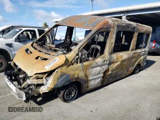 2019 Ford Transit XL with VIN 1FDZX2CM5KKB47589, listed as a Copart auction lot 77912294 with Not Provided miles and Non Repairable. Bid and sale history available at DreamBid. Image 1.