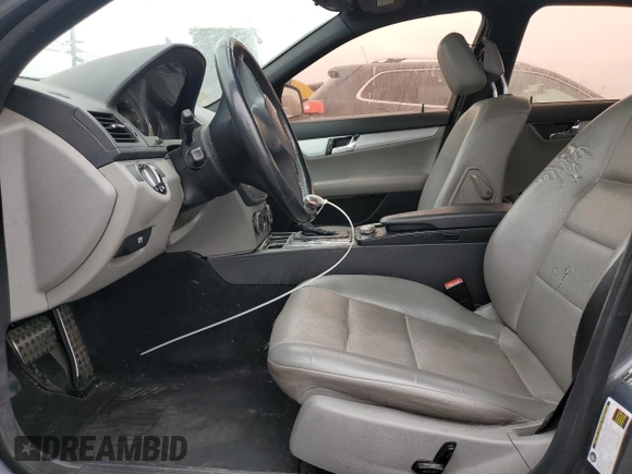 2008 Mercedes-Benz C 300 Sport with VIN WDDGF54X18R031529, listed as a Copart auction lot 55518815 with 414,025 mi miles and Clean Title. Bid and sale history available at carsss.com. Image 7.