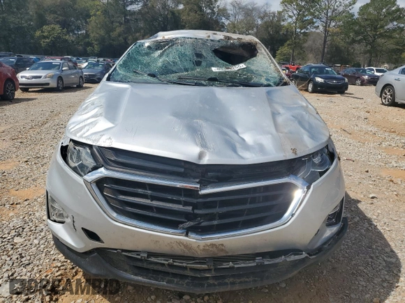 2019 Chevrolet Equinox LT with VIN 3GNAXKEV3KS613460, listed as a Copart auction lot 48407255 with 104,425 mi miles and Salvage Title. Bid and sale history available at carsss.com. Image 5.